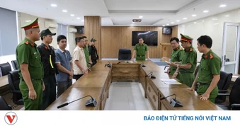 Triệt phá đường dây mua bán trái phép hóa đơn giá trị giao dịch hơn 2000 tỷ đồng