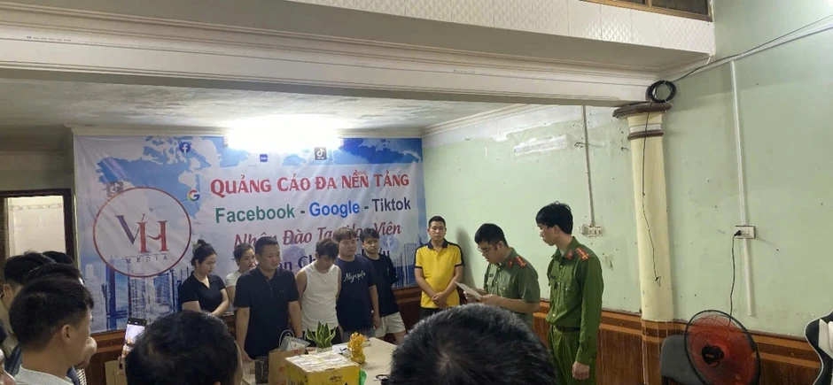 Triệt phá đường dây thuốc giả “Đông y Ông Hiền” Triệt phá đường dây thuốc giả “Đông y Ông Hiền”