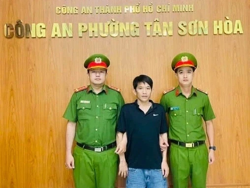 Triệt phá nhiều vụ trộm tiền công đức trong chùa ở TPHCM Triệt phá nhiều vụ trộm tiền công đức trong chùa ở TPHCM