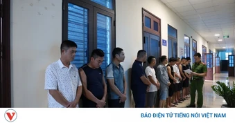 Triệt phá sới bạc thu "phí vào cửa", cho vay lãi nặng tại Ninh Bình