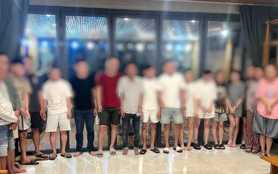 Triệt phá tụ điểm "bay lắc" bên trong biệt thự nghỉ dưỡng Triệt phá tụ điểm "bay lắc" bên trong biệt thự nghỉ dưỡng