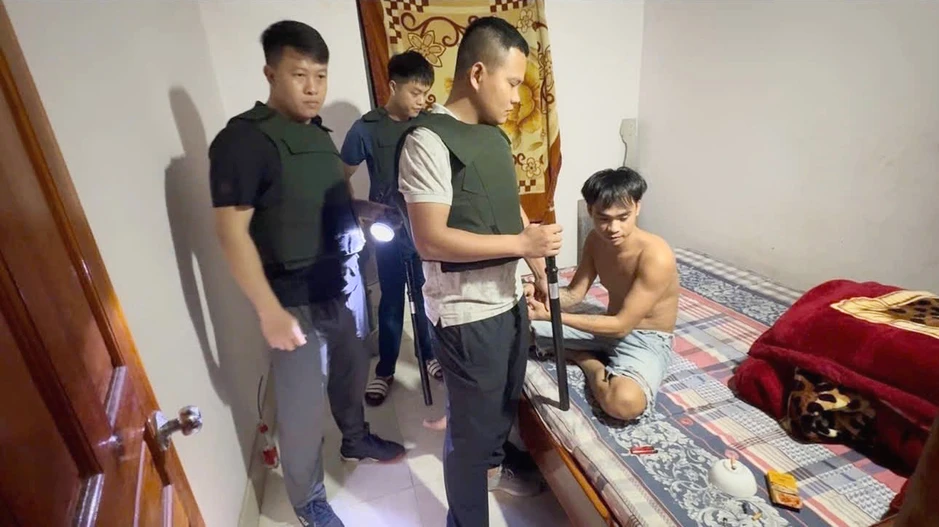 Triệt xóa “điểm nóng” ma túy trong khu dân cư Triệt xóa “điểm nóng” ma túy trong khu dân cư