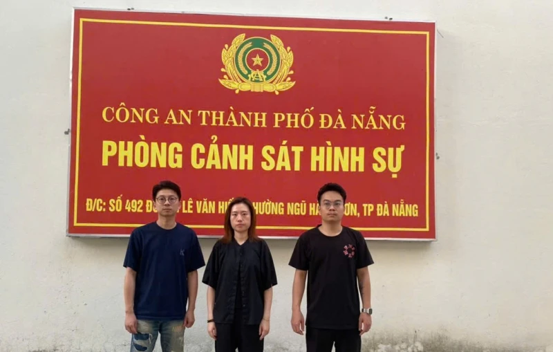 Triệt xóa tụ điểm cờ bạc trá hình thi đấu Poker do người nước ngoài điều hành Triệt xóa tụ điểm cờ bạc trá hình thi đấu Poker do người nước ngoài điều hành