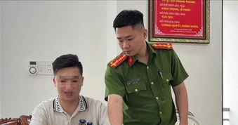 Triệu tập đối tượng chuyên lập tài khoản ngân hàng để bán