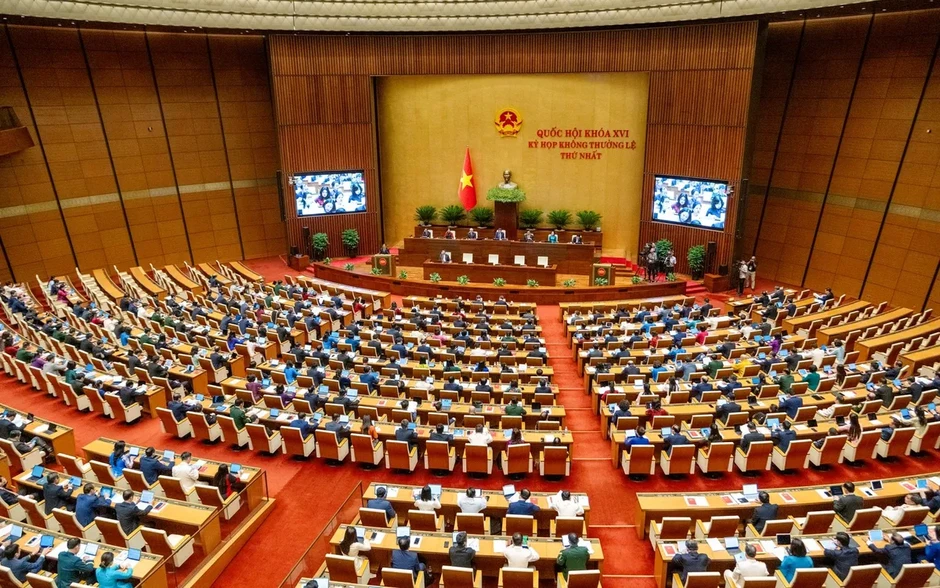 Trình Quốc hội đề xuất cấm kinh doanh "bóng cười” ngoài mục đích y tế Trình Quốc hội đề xuất cấm kinh doanh "bóng cười” ngoài mục đích y tế
