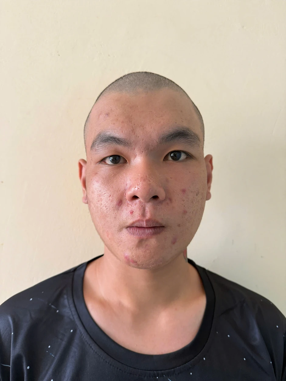 Trộm xe của cha ruột bán cho người lạ, thanh niên bị bắt tạm giam Trộm xe của cha ruột bán cho người lạ, thanh niên bị bắt tạm giam