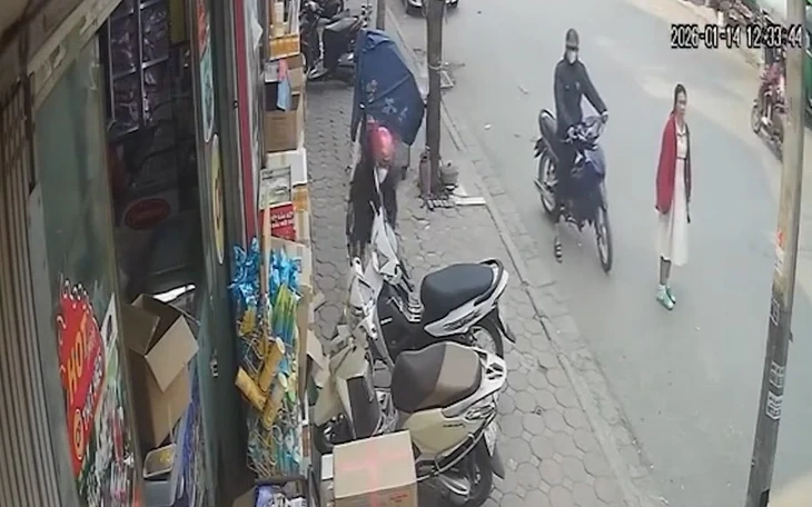 Trộm xe máy liên tỉnh, khi bị công an vây bắt thì dùng bình xịt hơi cay chống trả