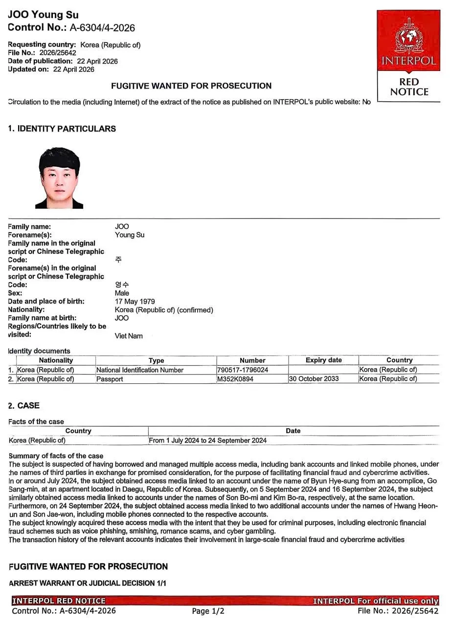 Trốn truy nã của Interpol, người đàn ông Hàn Quốc bị bắt tại Đà Nẵng Trốn truy nã của Interpol, người đàn ông Hàn Quốc bị bắt tại Đà Nẵng