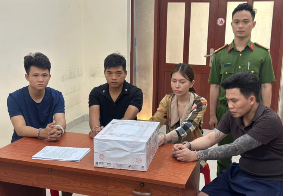 'Trùm' ma túy ở TP HCM huy động con trai và người thân để phân phối 'Trùm' ma túy ở TP HCM huy động con trai và người thân để phân phối