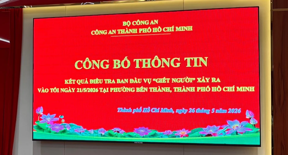 Trung tướng Mai Hoàng chủ trì công bố thông tin về vụ người nước ngoài bị bắn chết tại TPHCM Trung tướng Mai Hoàng chủ trì công bố thông tin về vụ người nước ngoài bị bắn chết tại TPHCM