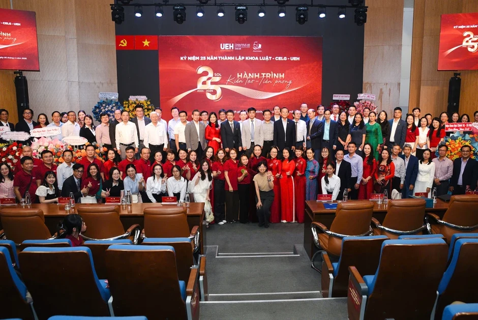 Trường Kinh tế, Luật và Quản lý Nhà nước UEH kỷ niệm 25 năm thành lập Khoa Luật Trường Kinh tế, Luật và Quản lý Nhà nước UEH kỷ niệm 25 năm thành lập Khoa Luật