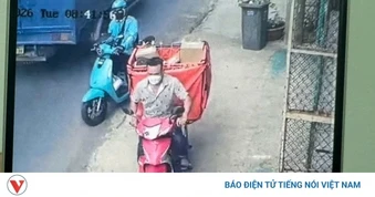 Truy bắt đối tượng trộm xe máy kèm thùng hàng của shipper ở Đồng Nai