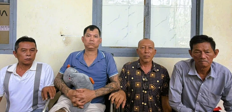 Truy quét các tụ điểm đánh bạc ở Đồng Nai Truy quét các tụ điểm đánh bạc ở Đồng Nai