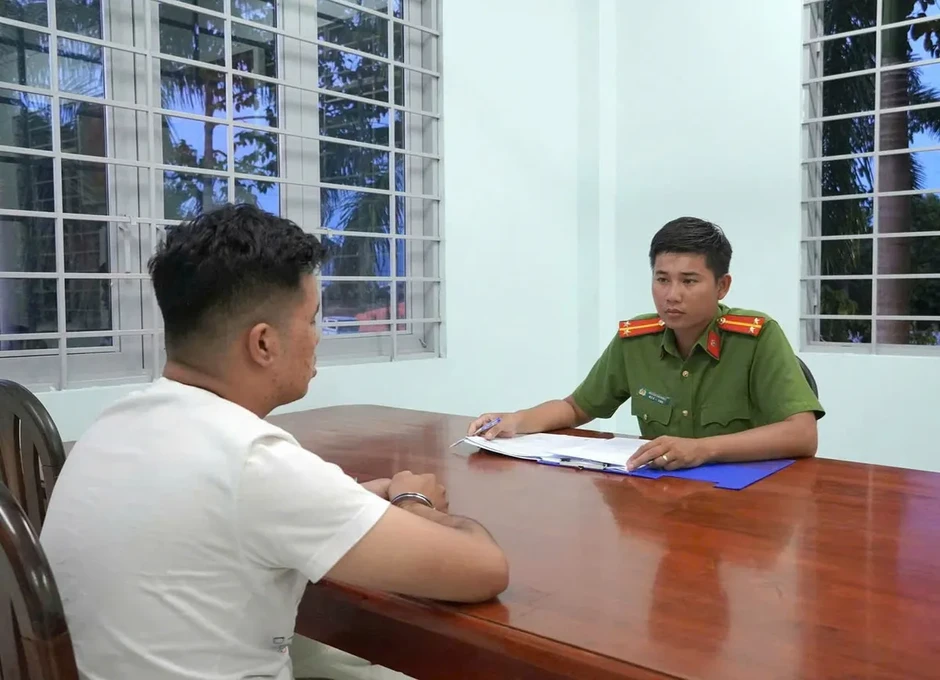 Truy quét tội phạm, bắt gọn đối tượng truy nã Truy quét tội phạm, bắt gọn đối tượng truy nã