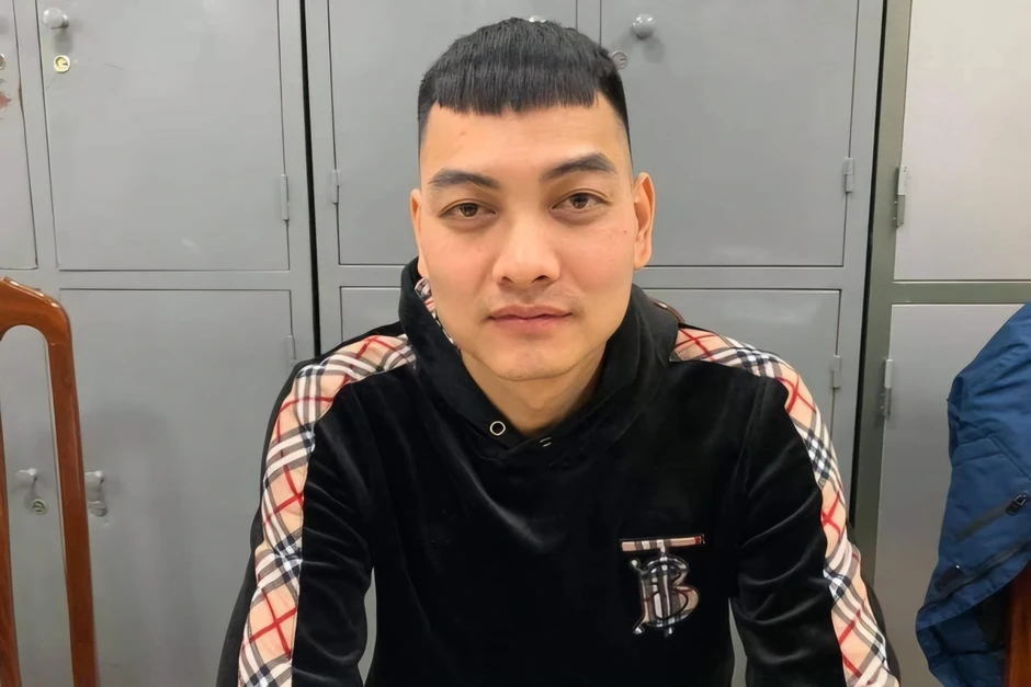 Truy tìm Hồ Văn Khoa, người đi cùng Khánh Sky livestream chửi Vua Quạt Truy tìm Hồ Văn Khoa, người đi cùng Khánh Sky livestream chửi Vua Quạt