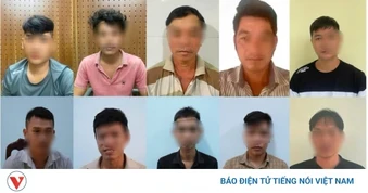 Truy tố 10 bị can về các tội liên quan vũ khí quân dụng