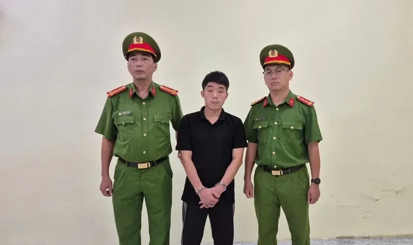 Truy tố 2 TikToker Tàng Keng Ông Trùm và Dù Bầu Trời vì đăng video kỳ thị vùng miền Truy tố 2 TikToker Tàng Keng Ông Trùm và Dù Bầu Trời vì đăng video kỳ thị vùng miền