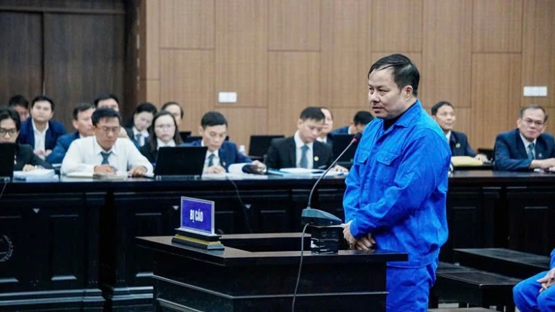 Truy tố 3 cựu thẩm phán về hành vi đưa, nhận và môi giới hối lộ Truy tố 3 cựu thẩm phán về hành vi đưa, nhận và môi giới hối lộ
