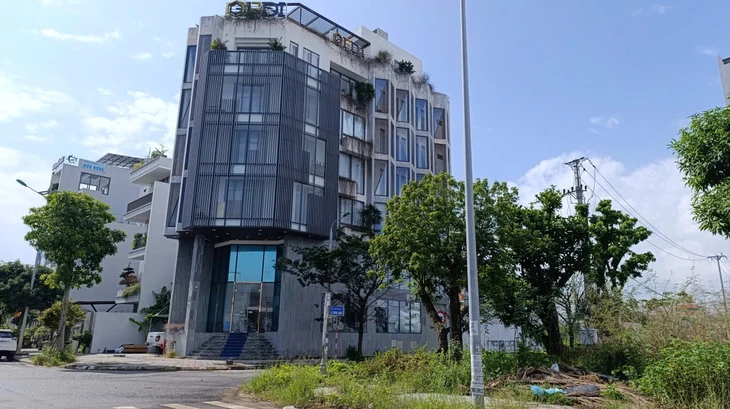 Truy tố Nguyễn Quang Hoàng - Tổng giám đốc GFDI cùng đồng phạm lừa đảo gần 7.500 người Truy tố Nguyễn Quang Hoàng - Tổng giám đốc GFDI cùng đồng phạm lừa đảo gần 7.500 người