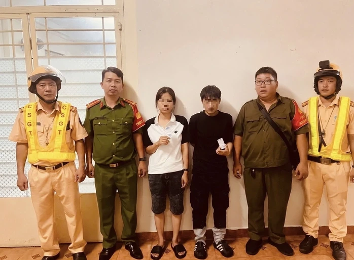 Từ 2 kẻ nghi vấn, Công an TPHCM triệt phá đường dây ma túy Từ 2 kẻ nghi vấn, Công an TPHCM triệt phá đường dây ma túy