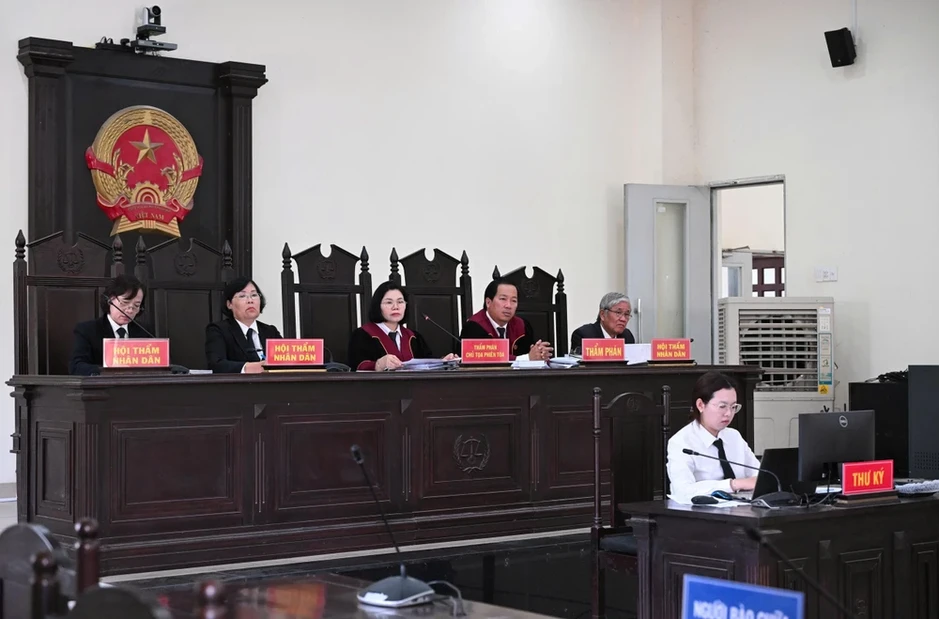 Từ câu nói 'tốn tiền nữa rồi' tại quán nhậu, 1 người chết, 1 người lãnh án 20 năm tù Từ câu nói 'tốn tiền nữa rồi' tại quán nhậu, 1 người chết, 1 người lãnh án 20 năm tù
