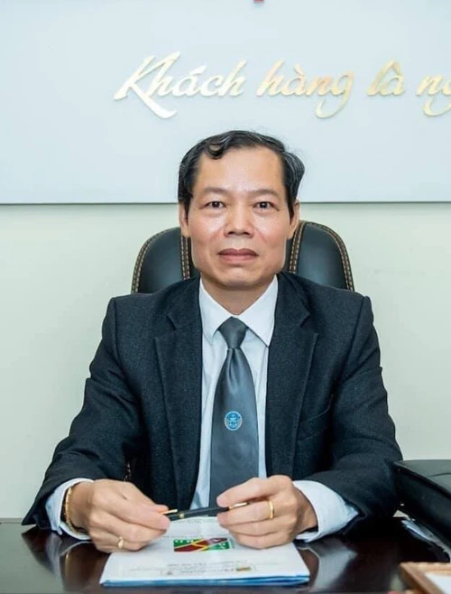 Từ 'giang hồ mạng' đến 'doanh nhân mạng': Nổi tiếng không phải 'lá chắn' trước pháp luật Từ 'giang hồ mạng' đến 'doanh nhân mạng': Nổi tiếng không phải 'lá chắn' trước pháp luật