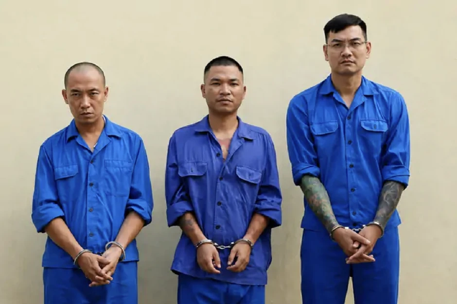 Từ 'giang hồ mạng' đến 'doanh nhân mạng': Nổi tiếng không phải 'lá chắn' trước pháp luật Từ 'giang hồ mạng' đến 'doanh nhân mạng': Nổi tiếng không phải 'lá chắn' trước pháp luật