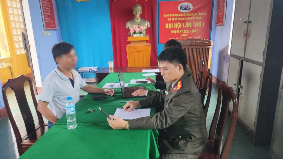 Tương tác các trang phản động, 45 người ở Huế bị mời làm việc Tương tác các trang phản động, 45 người ở Huế bị mời làm việc