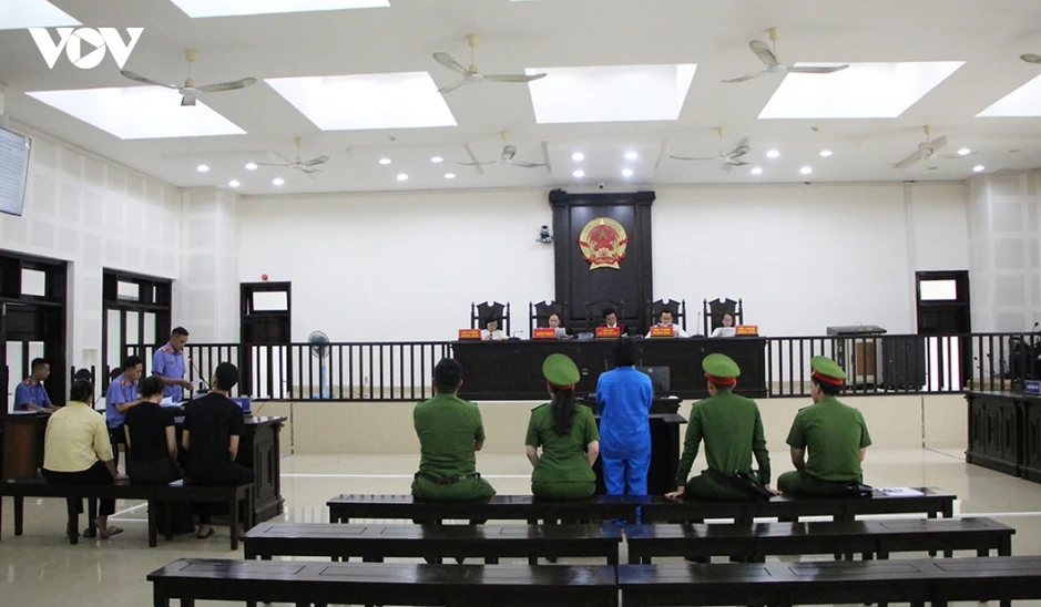Tuyên án chung thân người mẹ sát hại con ruột để trục lợi tiền bảo hiểm Tuyên án chung thân người mẹ sát hại con ruột để trục lợi tiền bảo hiểm