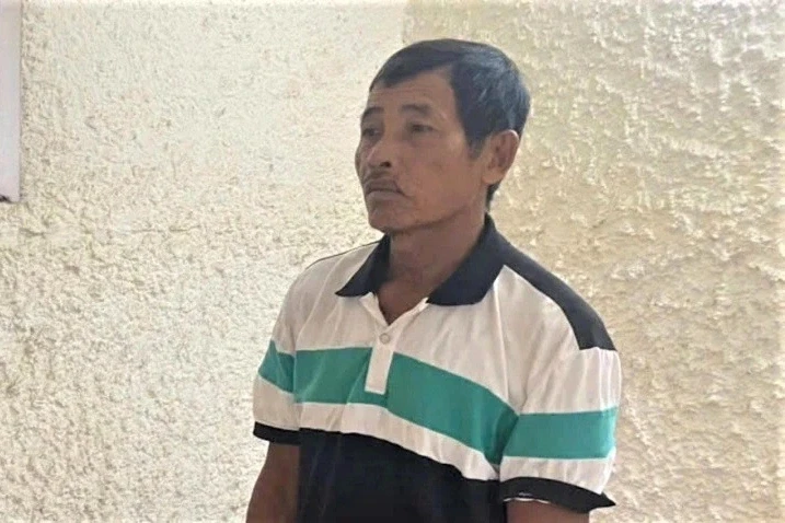 Tuyên án người đàn ông đâm thủng bụng hàng xóm vì 3 con vịt chết Tuyên án người đàn ông đâm thủng bụng hàng xóm vì 3 con vịt chết