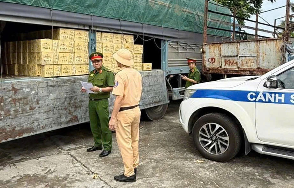 Tuyên Quang liên tục phát hiện thực phẩm không rõ nguồn gốc, xuất xứ Tuyên Quang liên tục phát hiện thực phẩm không rõ nguồn gốc, xuất xứ