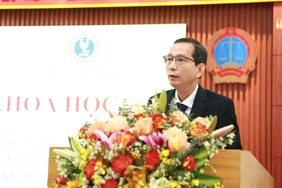 Ứng dụng trí tuệ nhân tạo nâng cao hiệu quả hoạt động tại TAND khu vực Ứng dụng trí tuệ nhân tạo nâng cao hiệu quả hoạt động tại TAND khu vực