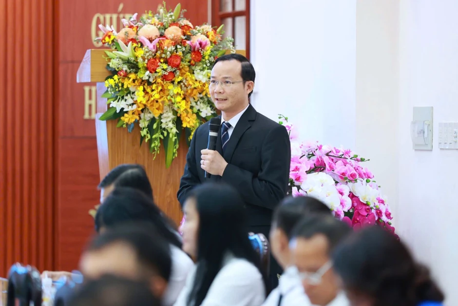 Ứng dụng trí tuệ nhân tạo nâng cao hiệu quả hoạt động tại TAND khu vực Ứng dụng trí tuệ nhân tạo nâng cao hiệu quả hoạt động tại TAND khu vực