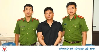 Vận động 2 đối tượng truy nã ra đầu thú, trong đó có 1 đối tượng lẩn trốn tại Lào