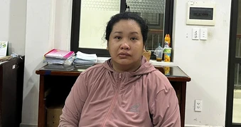 Vận động thành công Võ Thị Kim Ngân SN 1988 ra đầu thú