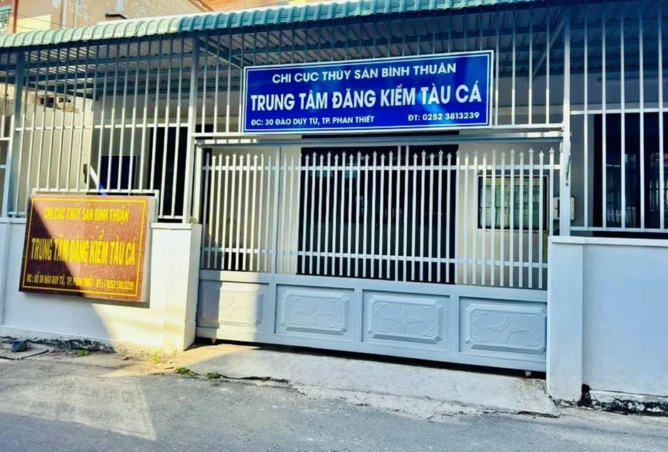 Vì sao giám đốc Trung tâm đăng kiểm tàu cá Lâm Đồng cùng 2 thuộc cấp bị bắt? Vì sao giám đốc Trung tâm đăng kiểm tàu cá Lâm Đồng cùng 2 thuộc cấp bị bắt?
