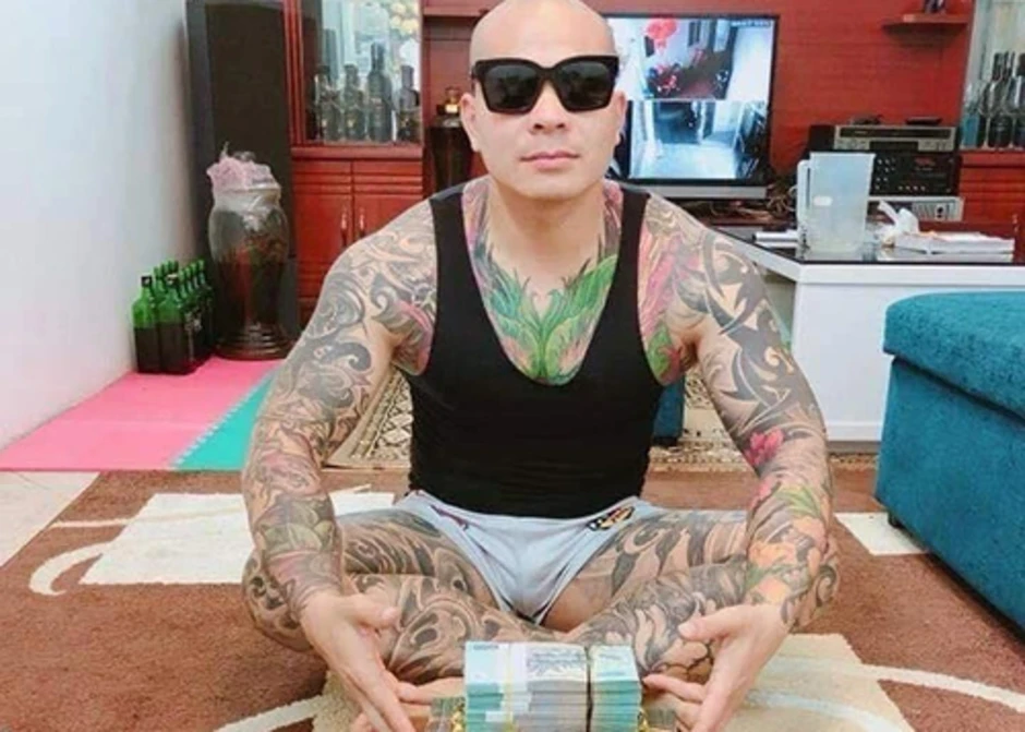 Vì sao 'giang hồ mạng' vẫn liên tiếp xuất hiện dù nhiều người đã vào tù? Vì sao 'giang hồ mạng' vẫn liên tiếp xuất hiện dù nhiều người đã vào tù?