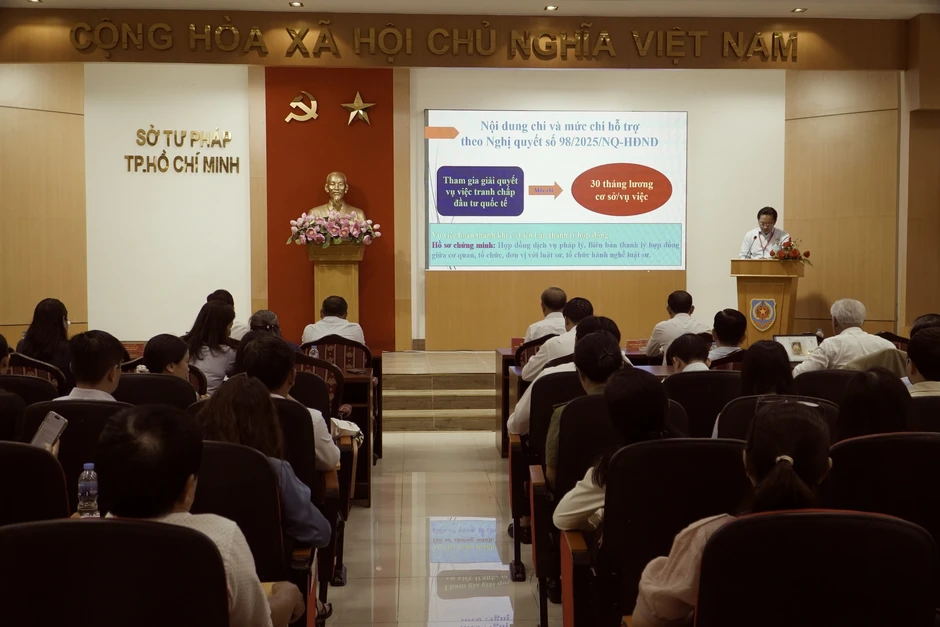 Vì sao TP.HCM mời luật sư tham gia xây dựng, phản biện chính sách? Vì sao TP.HCM mời luật sư tham gia xây dựng, phản biện chính sách?
