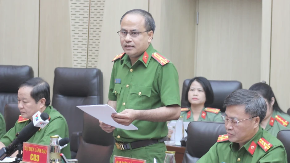 Video: Bộ Công an thu giữ trên 300 tỉ và đang giám định sản phẩm vụ Mailisa Video: Bộ Công an thu giữ trên 300 tỉ và đang giám định sản phẩm vụ Mailisa