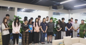 Video Công an TP.HCM bắt giữ hàng trăm người chuyên dụ dỗ người già mua kỳ nghỉ dưỡng