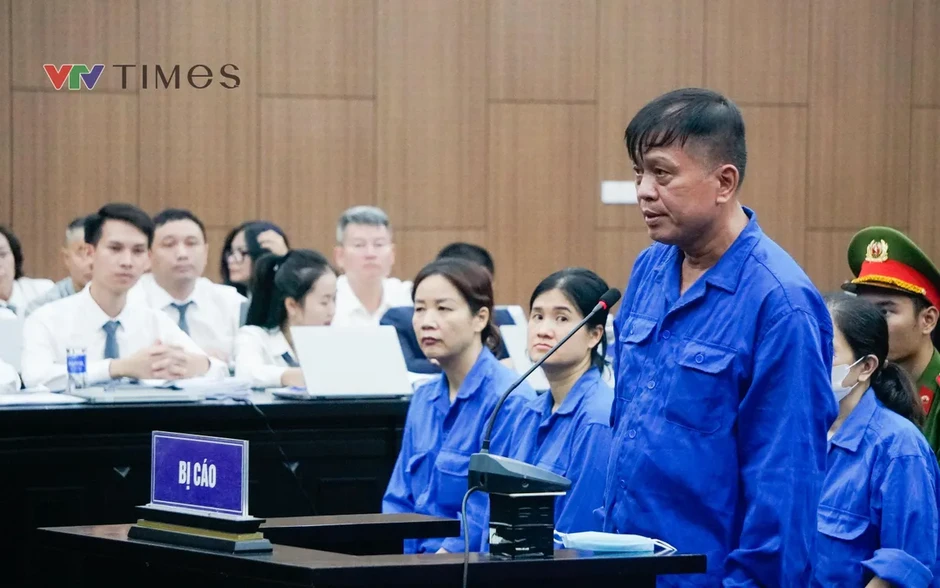 Viện Kiểm sát đề nghị 12-13 năm tù đối với cựu Thứ trưởng Nguyễn Bá Hoan về tội nhận hối lộ Viện Kiểm sát đề nghị 12-13 năm tù đối với cựu Thứ trưởng Nguyễn Bá Hoan về tội nhận hối lộ