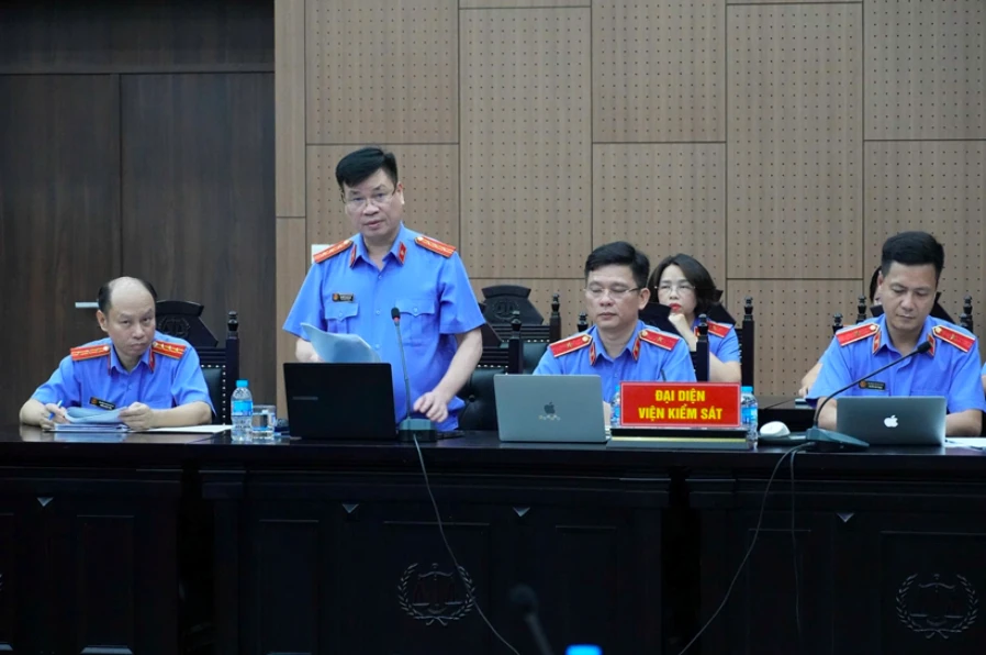 Viện Kiểm sát: Ông Nguyễn Bá Hoan nhận hối lộ số tiền rất lớn, cần xử lý nghiêm khắc Viện Kiểm sát: Ông Nguyễn Bá Hoan nhận hối lộ số tiền rất lớn, cần xử lý nghiêm khắc