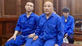 Việt kiều Mỹ bị phạt 11 năm tù vì mua 3 trẻ em đưa ra nước ngoài