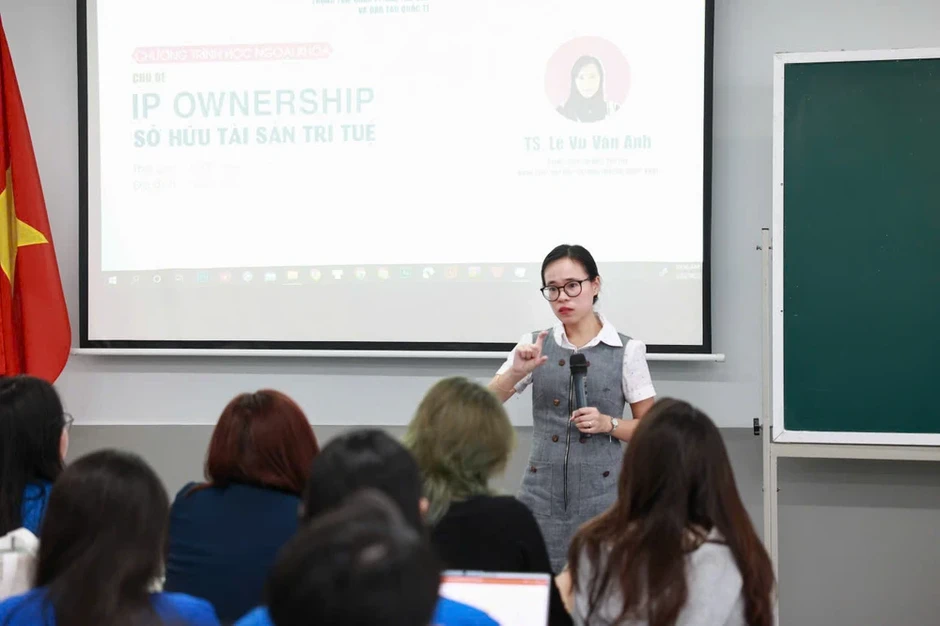 Việt Nam và câu chuyện bảo hộ sở hữu trí tuệ: Cần một chiến lược bền vững Việt Nam và câu chuyện bảo hộ sở hữu trí tuệ: Cần một chiến lược bền vững
