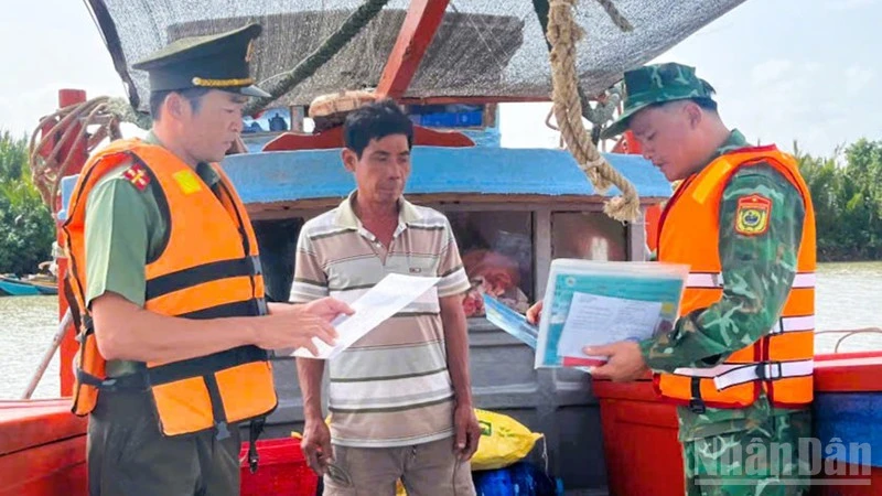 Vĩnh Long phòng, chống khai thác hải sản bất hợp pháp Vĩnh Long phòng, chống khai thác hải sản bất hợp pháp