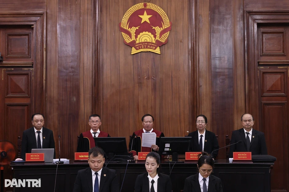 VKS đề nghị tuyên phạt Chi Dân 7-8 năm tù, An Tây 9-11 năm tù VKS đề nghị tuyên phạt Chi Dân 7-8 năm tù, An Tây 9-11 năm tù