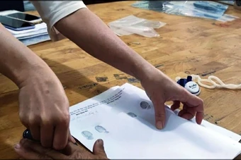 VKSND Tối cao giải đáp thắc mắc: Toà án có thẩm quyền tuyên huỷ hay thu hồi sổ hồng?