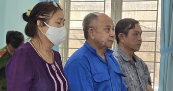 Vợ chồng ông chủ công ty đậu phộng Tân Tân lĩnh án