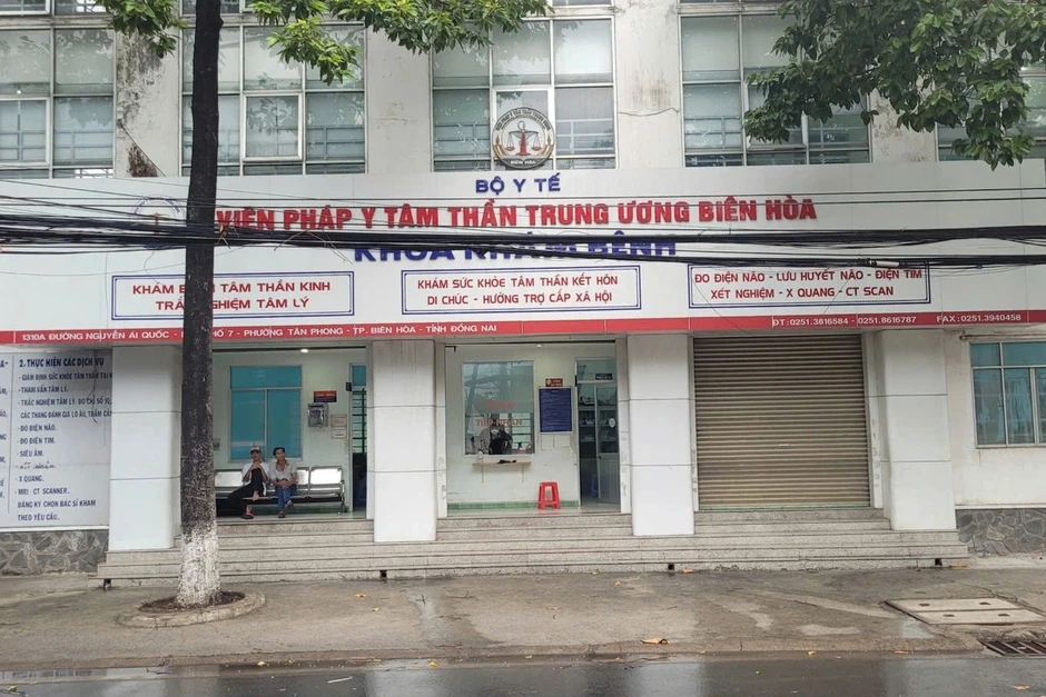 Vợ Nguyễn Thái Luyện chi bao nhiêu tiền để “chạy” bệnh án tâm thần? Vợ Nguyễn Thái Luyện chi bao nhiêu tiền để “chạy” bệnh án tâm thần?