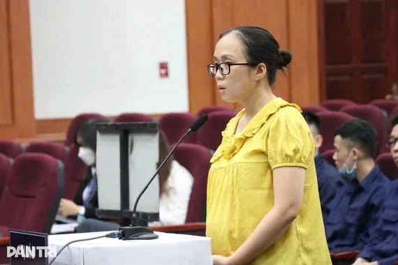 Vợ Nguyễn Thái Luyện chi bao nhiêu tiền để “chạy” bệnh án tâm thần? Vợ Nguyễn Thái Luyện chi bao nhiêu tiền để “chạy” bệnh án tâm thần?